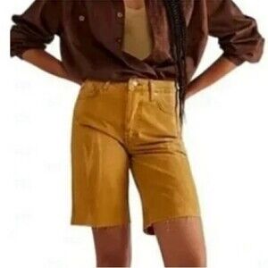 NWOT Free People Big Sur Coast Boyfriend Bermuda Cutoff Jean Shorts. Size 25